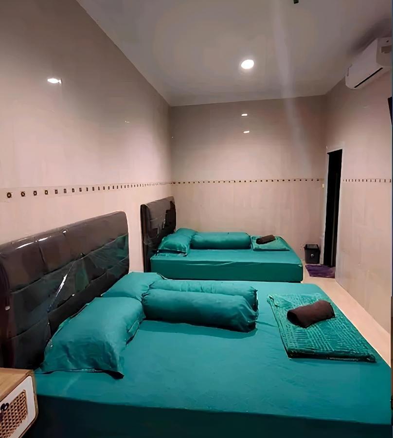 De Patuk Homestay ジョグジャカルタ エクステリア 写真